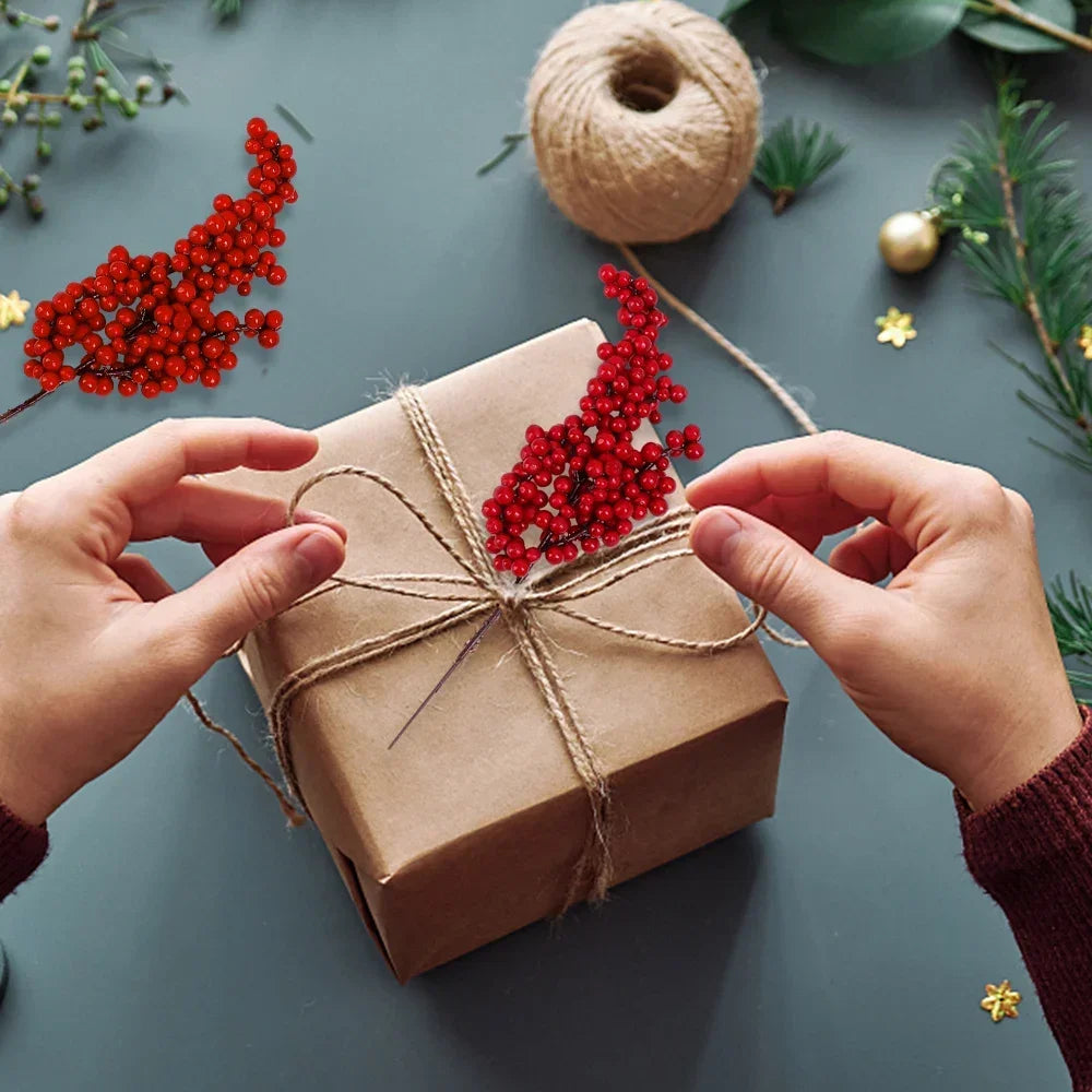 Galhos de Frutinhas Vermelhas para Natal – Kit 10 Unidades