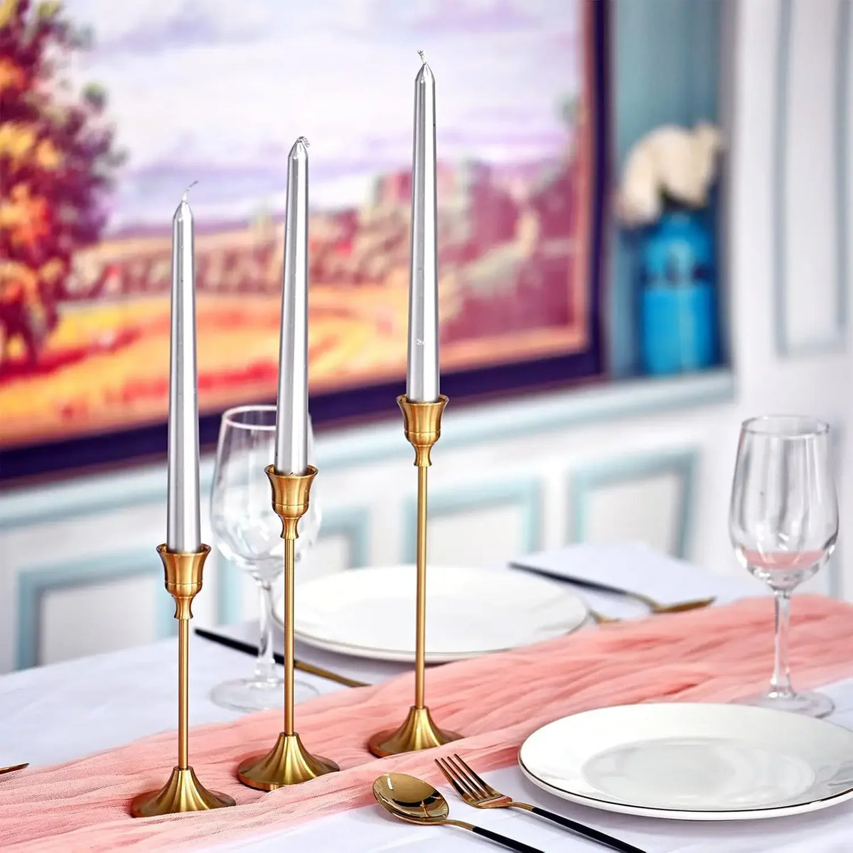 Castiçal Dourado Vintage para Mesa – Kit 3 Unidades