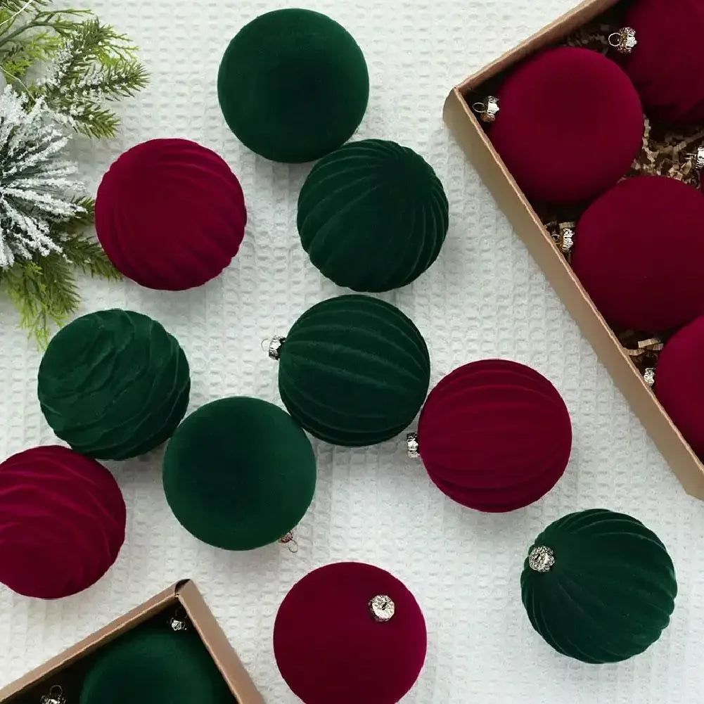 Kit 12 Bolas de Natal de Veludo Vermelho 6 cm