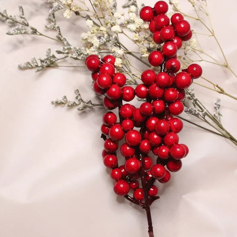 Galhos de Frutinhas Vermelhas para Natal – Kit 10 Unidades